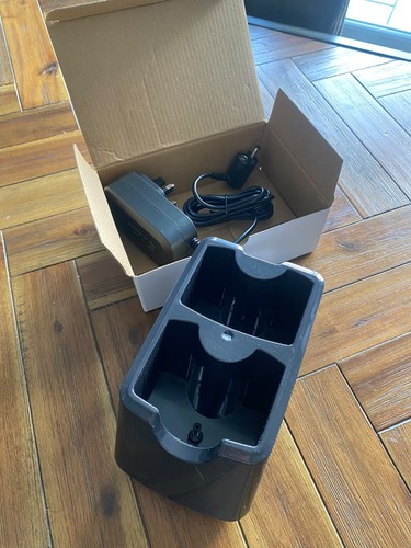 Shark dual charging dock - shark, &